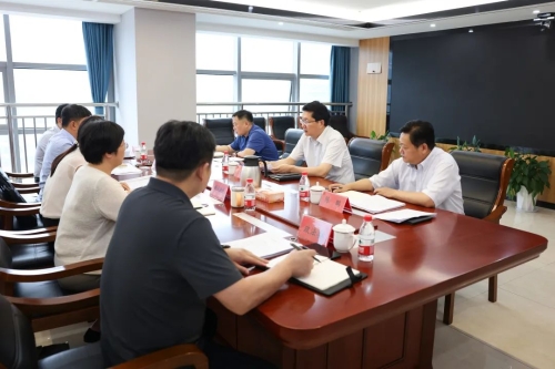 王旭東調研全區信訪穩定工作